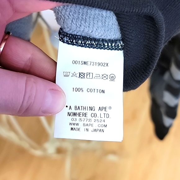 Authentic Bape x Undefeated - Picture 8 of 10